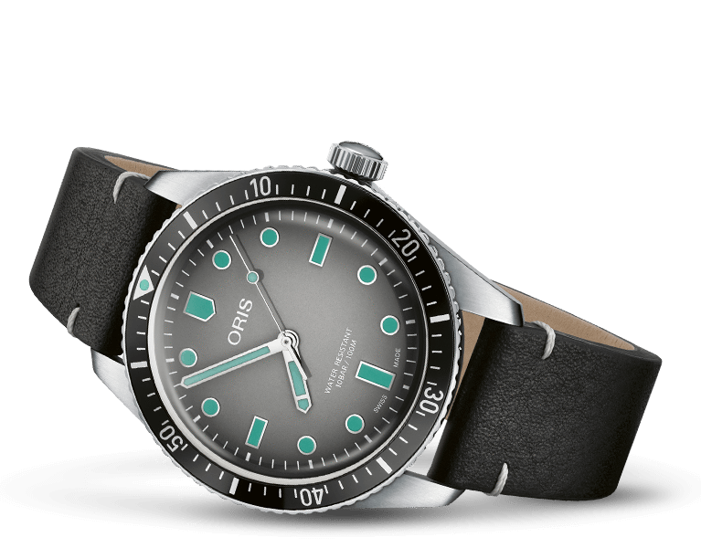 Divers Sixty-Five 01 733 7707 4053-07 5 20 89