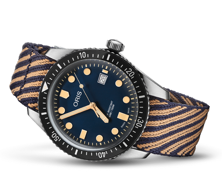 Divers Sixty-Five 01 733 7720 4035-07 5 21 13