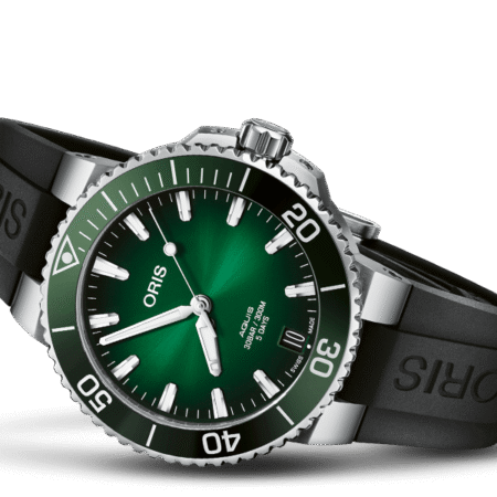 Aquis Date Calibre 400 - 01 400 7769 4157-07 4 22 74FC